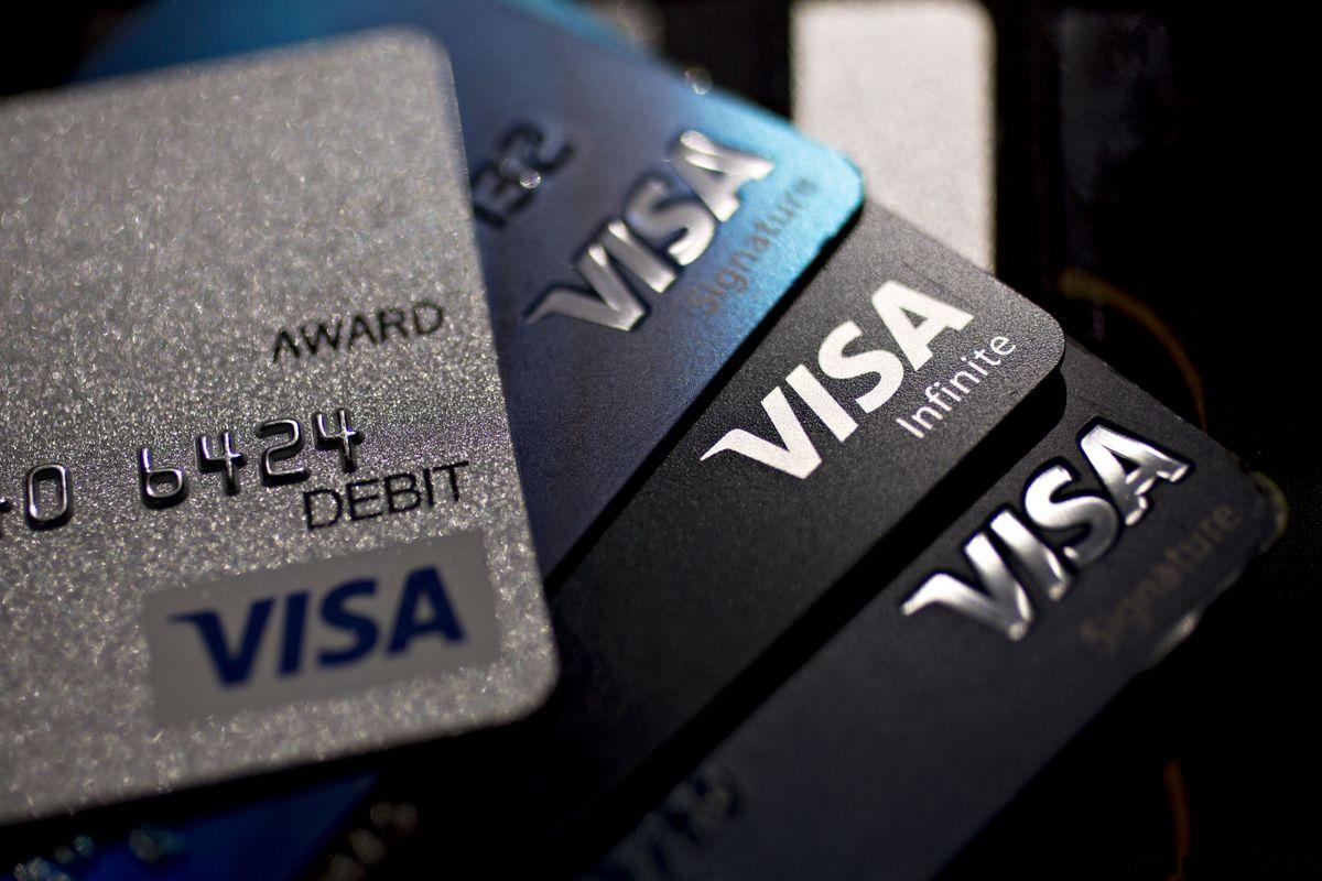 همکاری شرکت های ویزا (Visa) و بلاک فای (BlockFi) برای توسعه کارت اعتباری با جوایز بیت کوینی